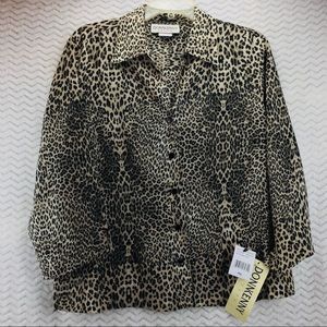 Donnkenny petite leopard print button down top